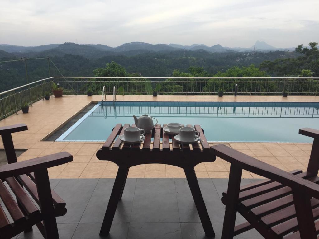 Lotus Villa Kandy Peradeniya Ngoại thất bức ảnh