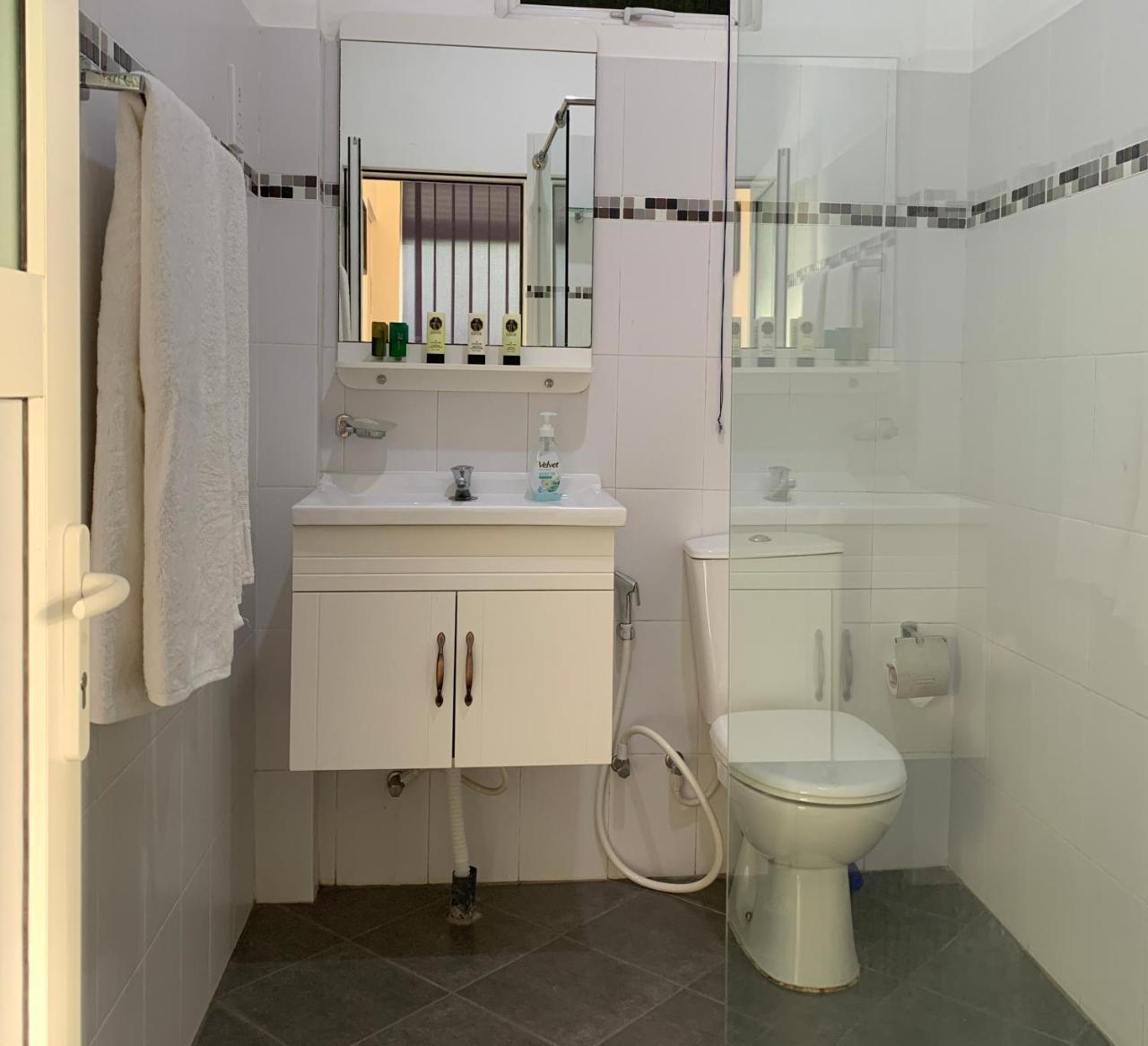 Lotus Villa Kandy Peradeniya Ngoại thất bức ảnh